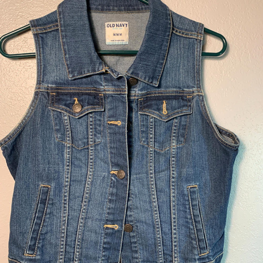 Jean Vest